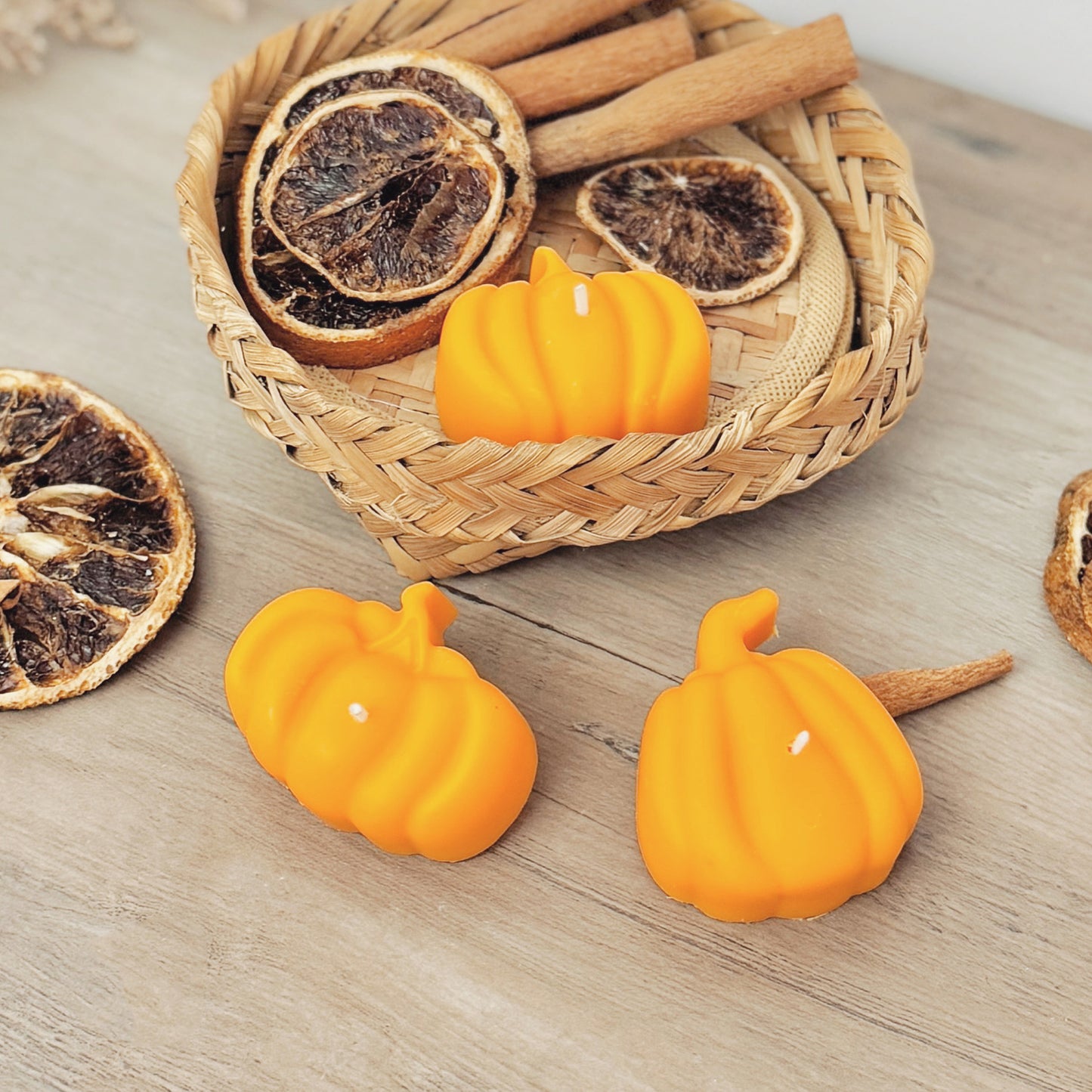 Orange Pumpkin Tea Light Candle Set - Autumn Candles - Halloween Decoration - Spiced Pumpkin