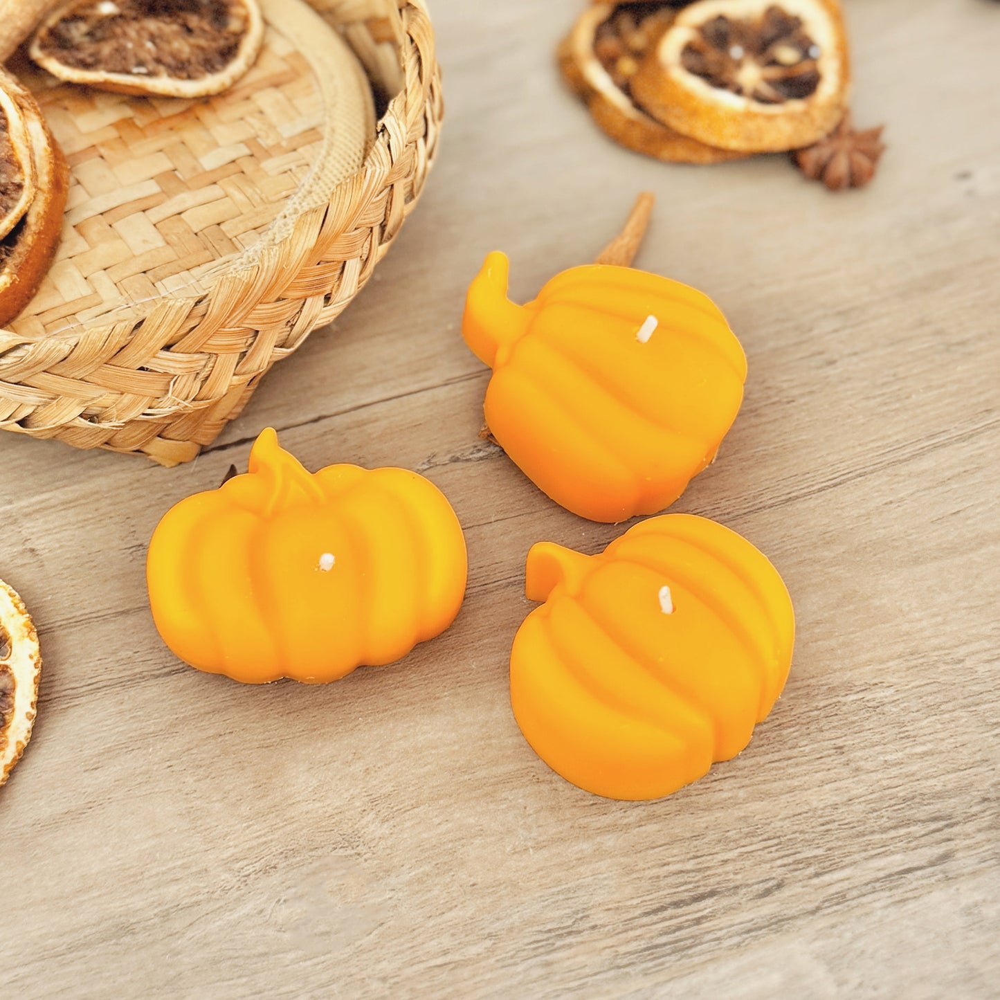 Orange Pumpkin Tea Light Candle Set - Autumn Candles - Halloween Decoration - Spiced Pumpkin