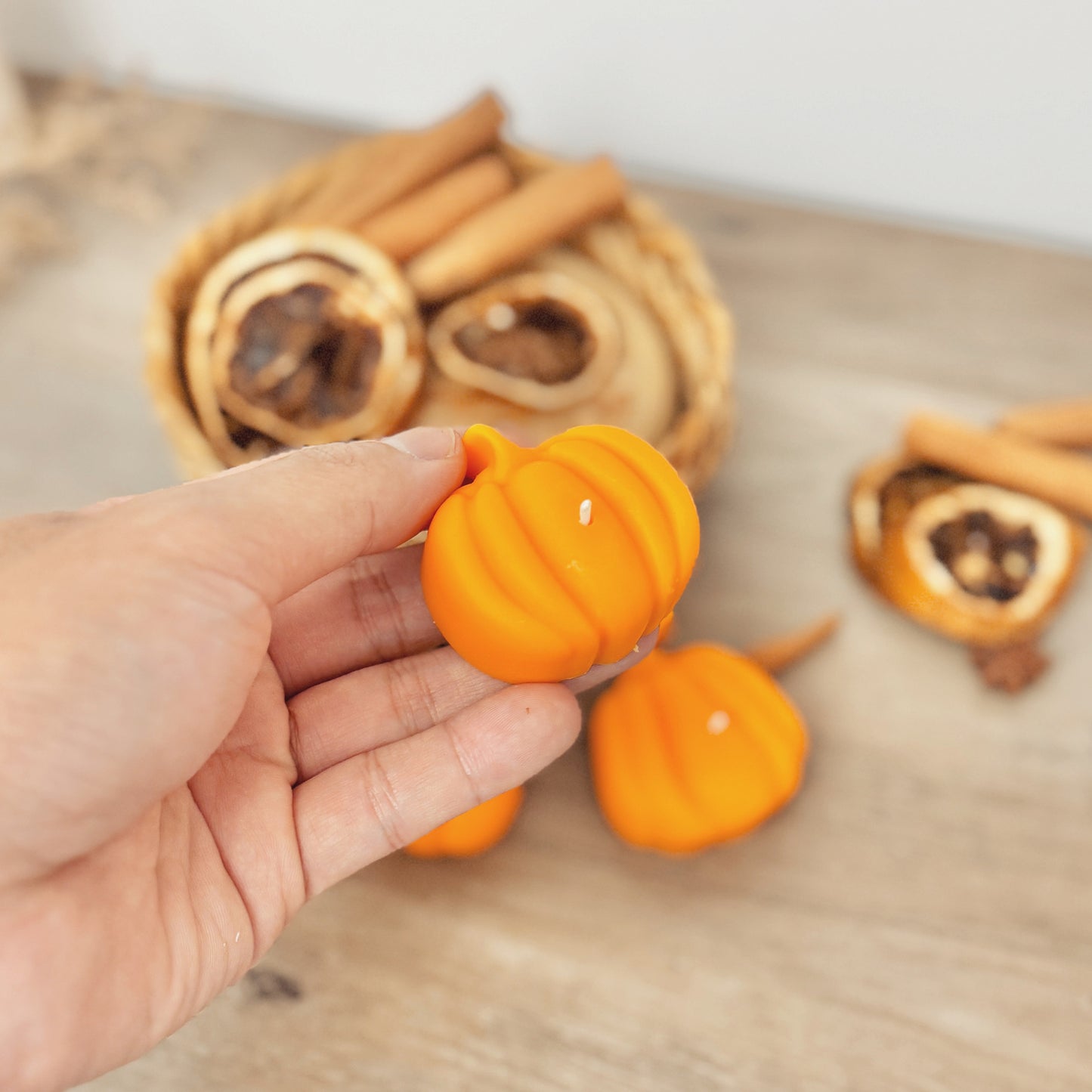 Orange Pumpkin Tea Light Candle Set - Autumn Candles - Halloween Decoration - Spiced Pumpkin