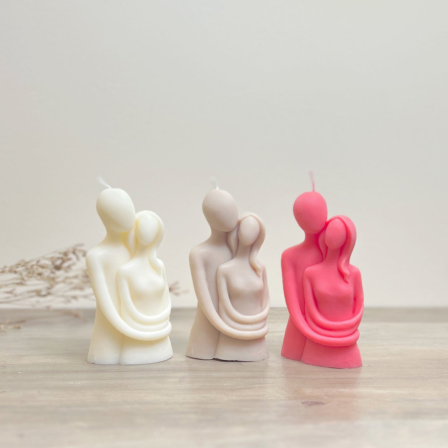 Loving Couple Scented Valentine's Day Candle - Scented Candle Anniversary Gift