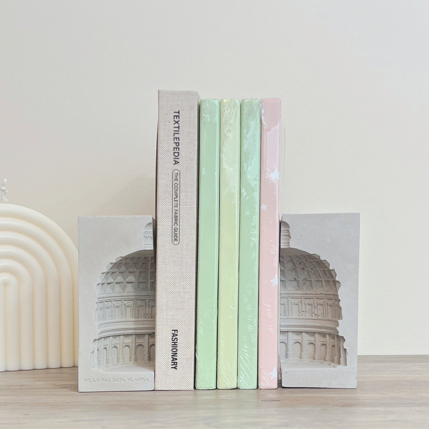 Concrete bookends in Rome architecture design