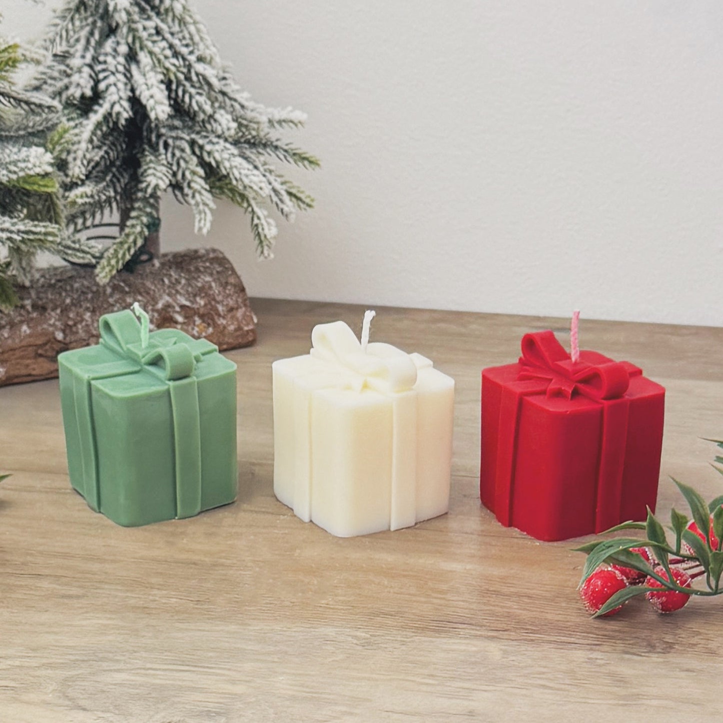 Christmas Gift Candle - Christmas Present Candle - Christmas Decoration Candles