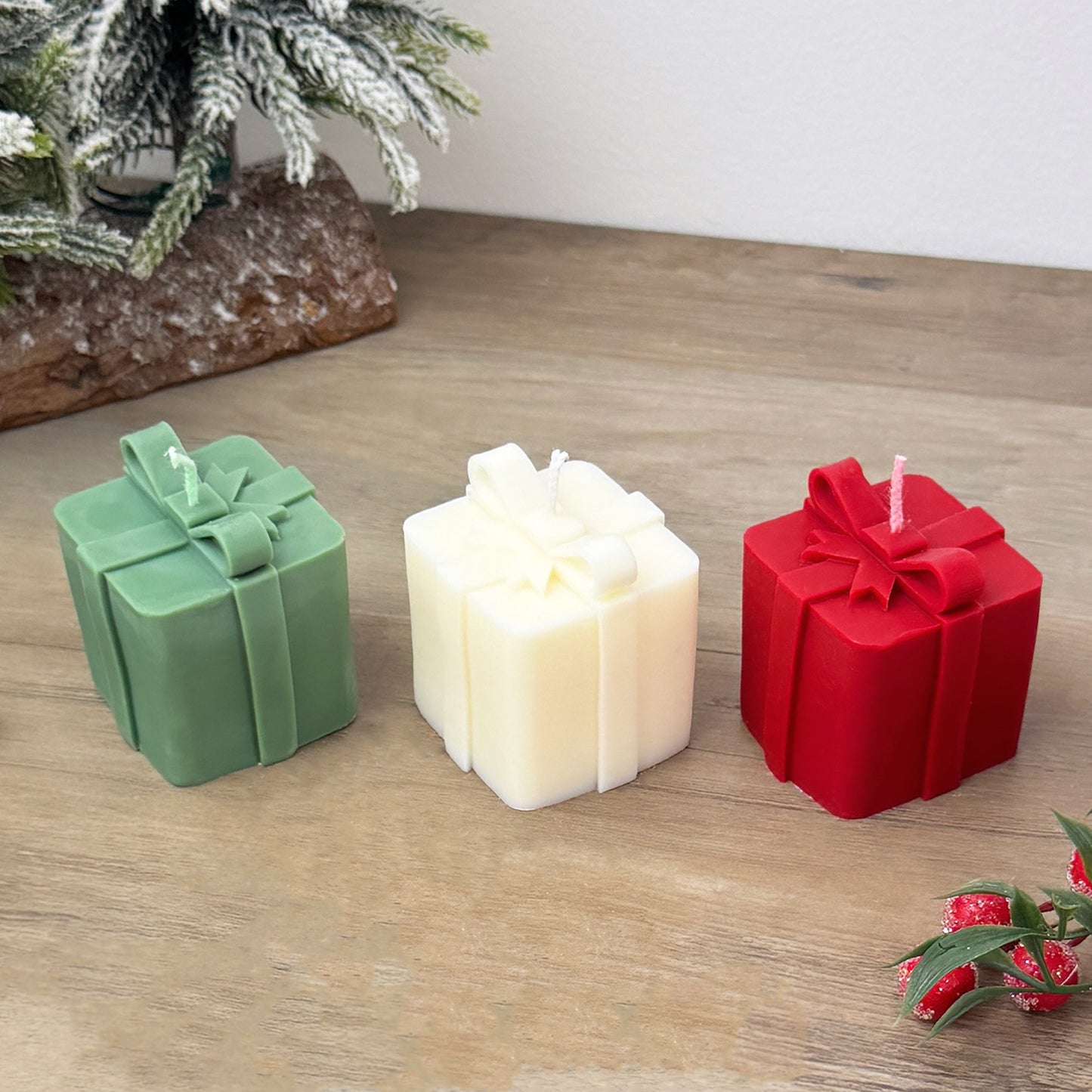 Christmas Gift Candle - Christmas Present Candle - Christmas Decoration Candles