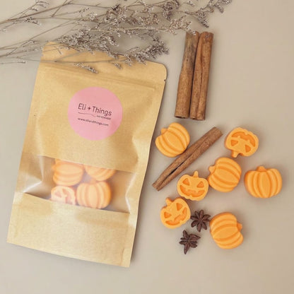 Bonfire Scented Halloween Pumpkin Wax Melts Set of 6