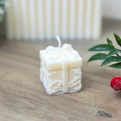 Wrapped Christmas Gift Candle - Christmas Present Decorative Candles