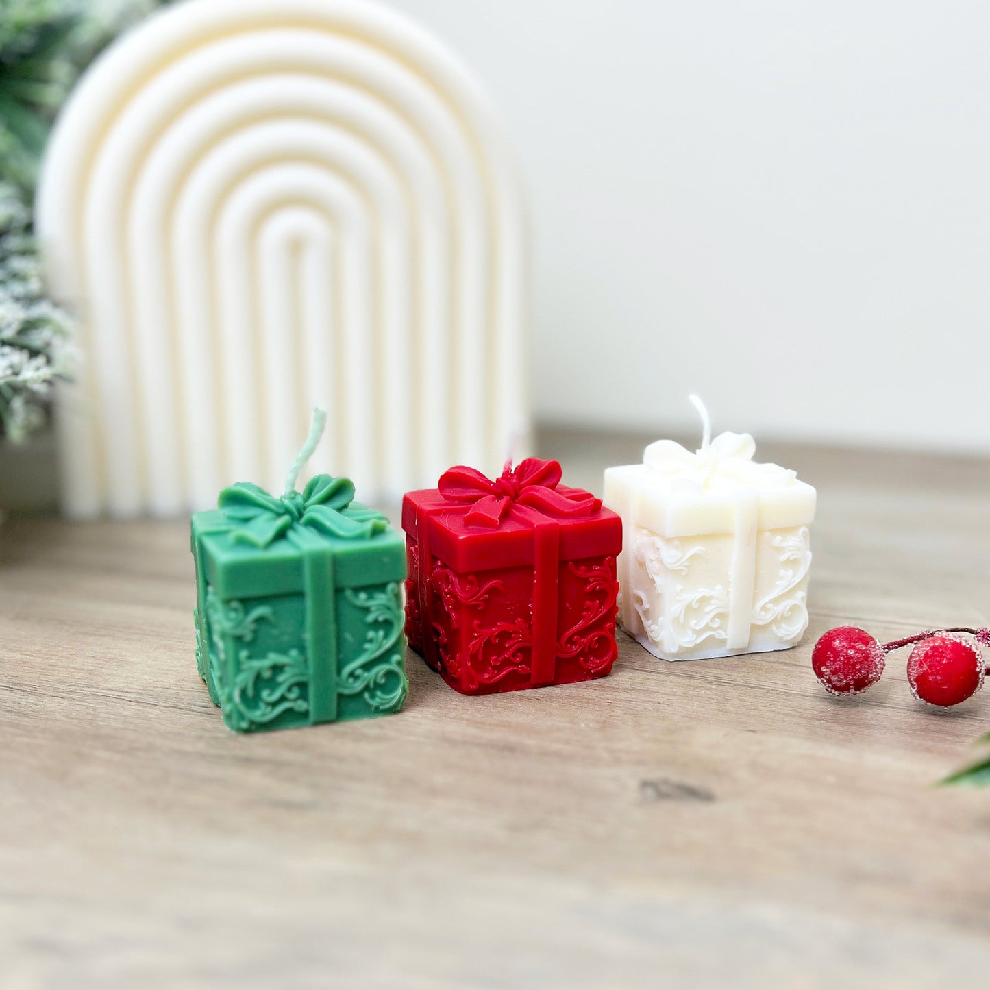 Wrapped Christmas Gift Candle - Christmas Present Decorative Candles