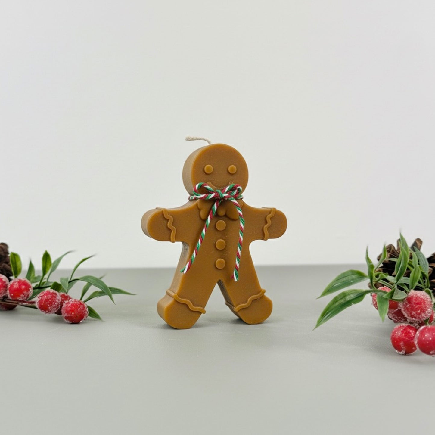 Beige and Brown Christmas Gingerbread Candle - Gingerbread Scented Candles