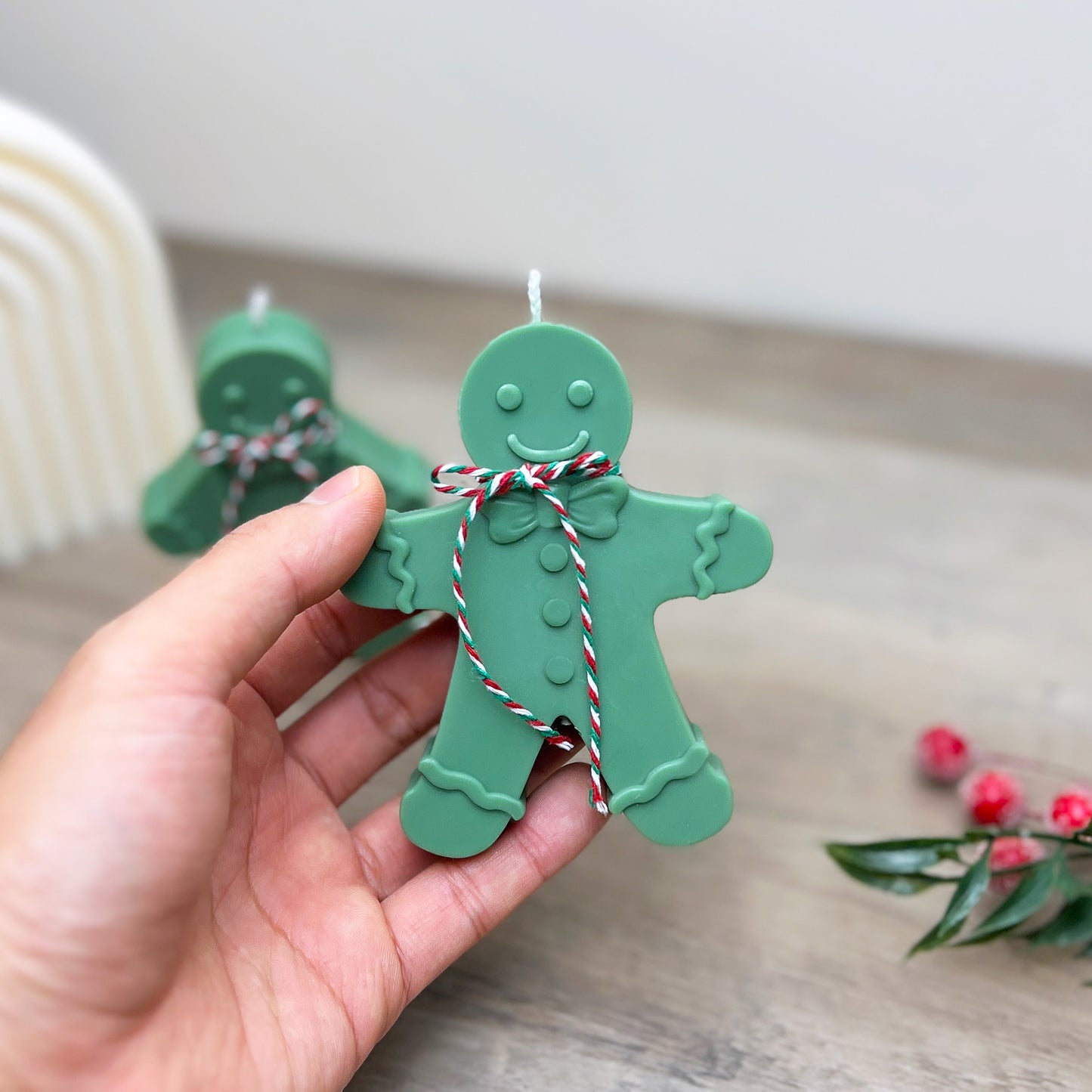 Green Christmas Gingerbread Candles - Festive Gingerbread Man Candle