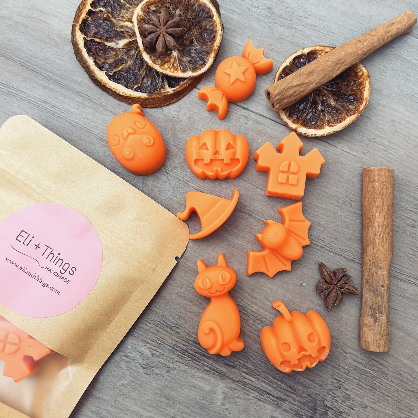 Orange Halloween Gift Set of 8 Wax Melts - Pumpkin Spice Wax Melt Set