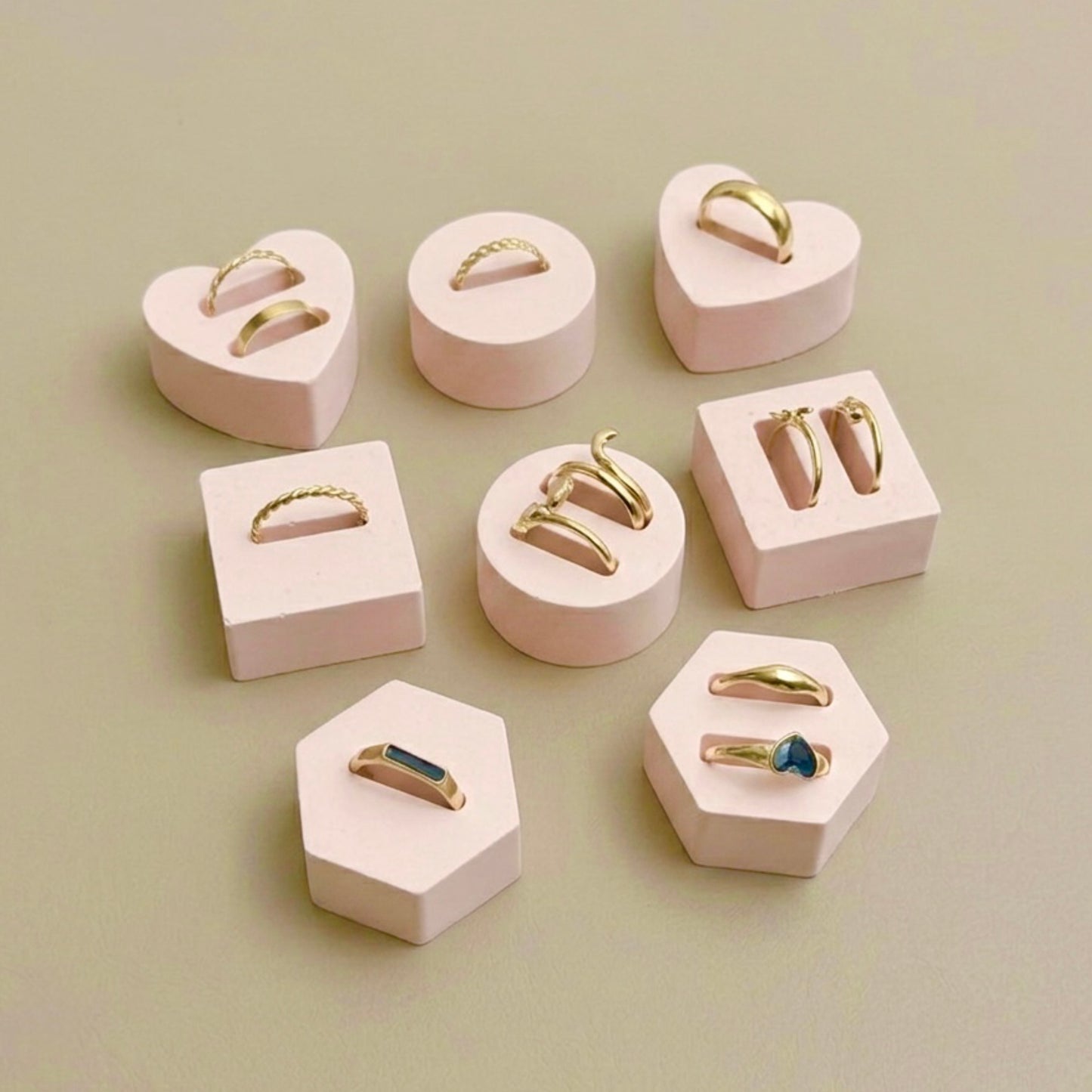 Set of 8 Ring Holders - Modern Ring Stands