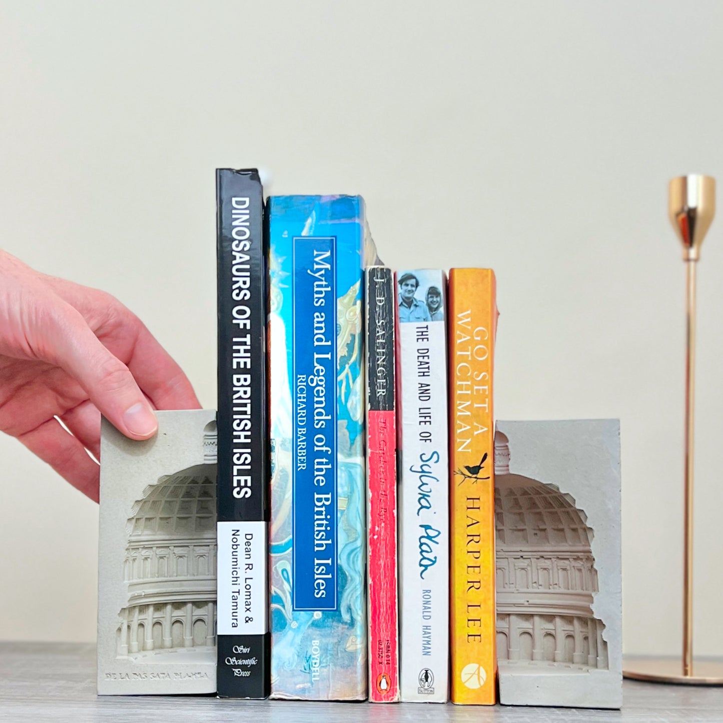 Concrete Book Ends - Roman Architecture Bookends - Decorative Book Organisers