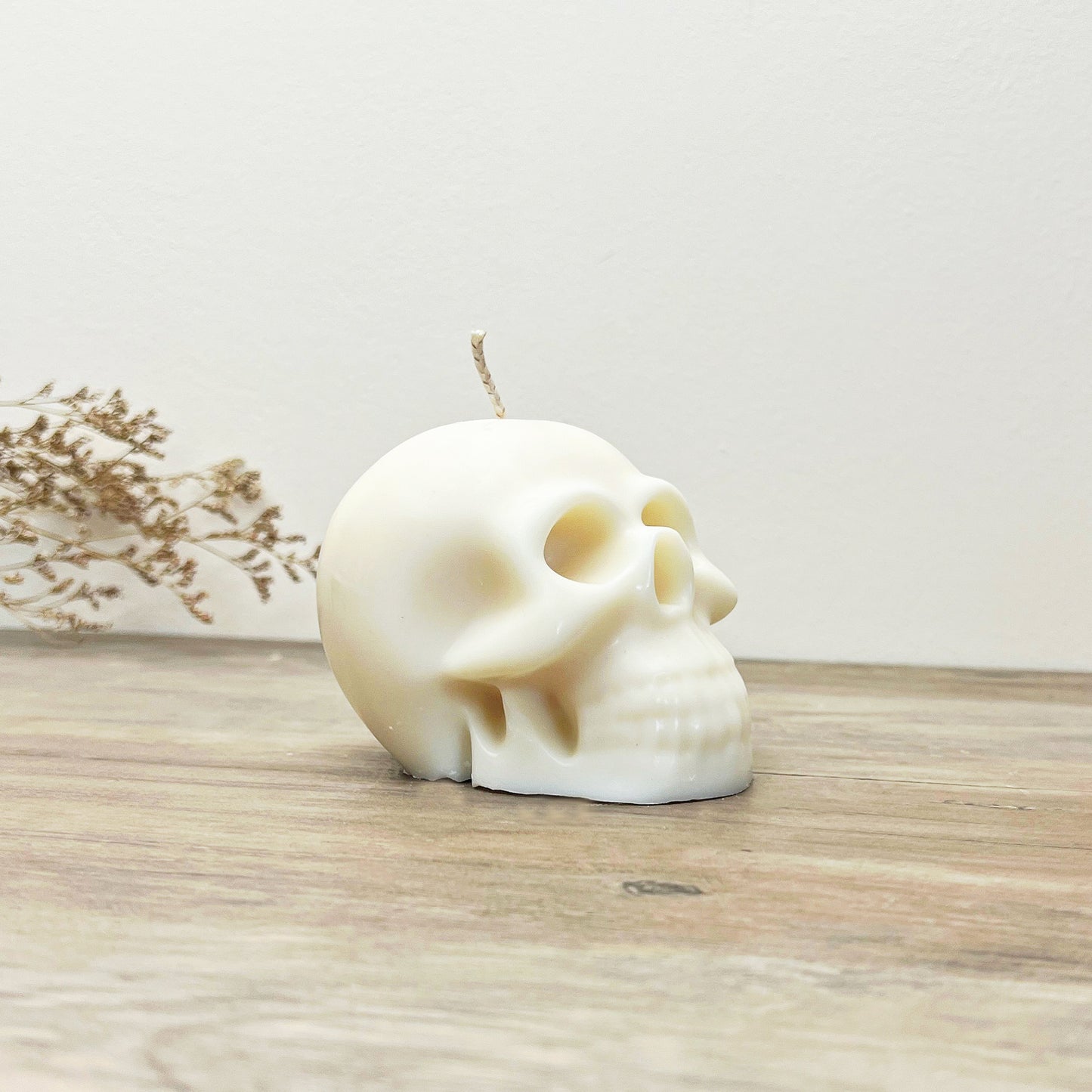 White Skull Candle - Halloween Decoration Candles - Spooky Gifts